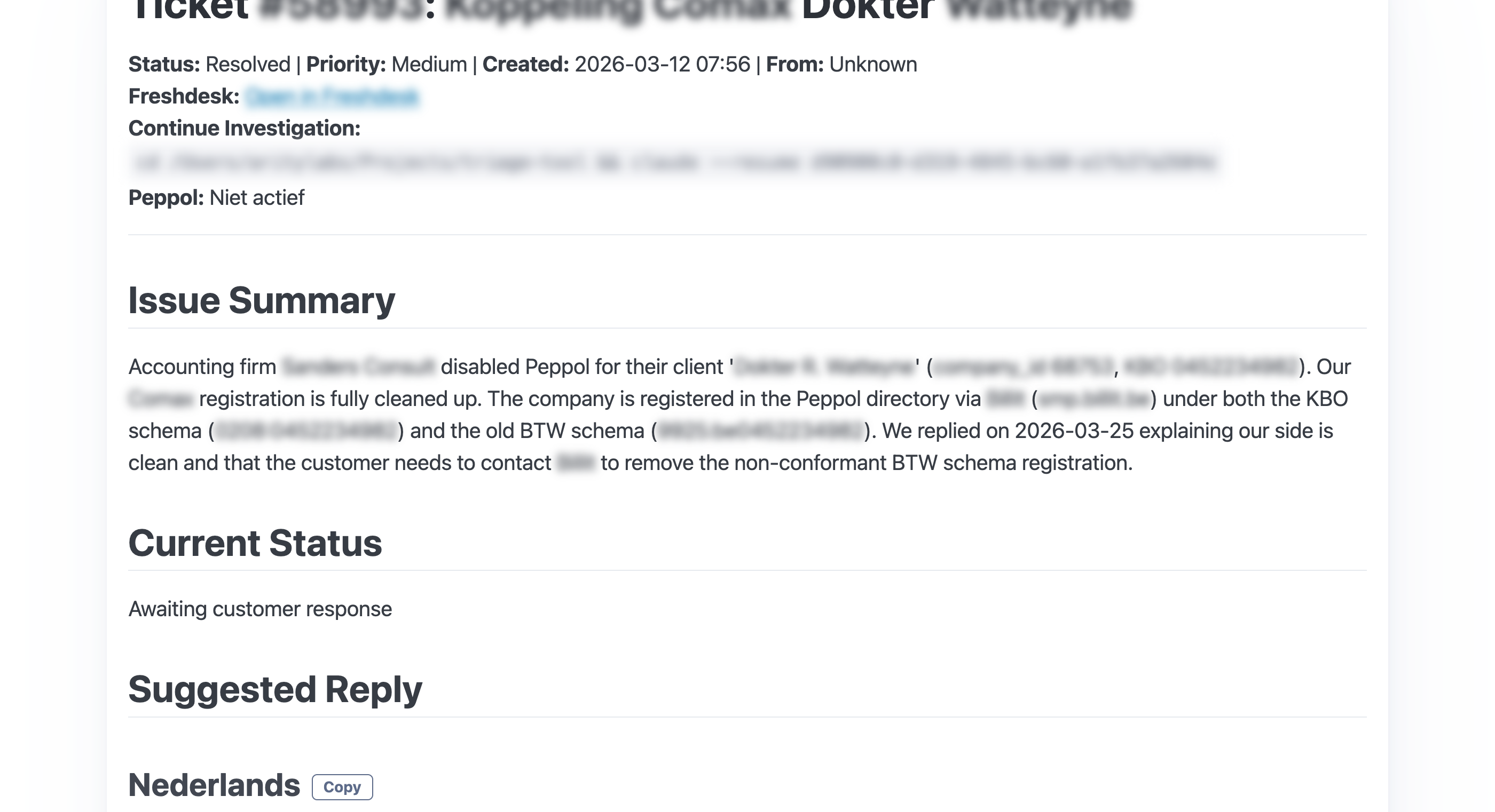 Ticket detail showing AI-generated analysis and bilingual reply
